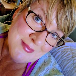 Meet your Posher, Kathy